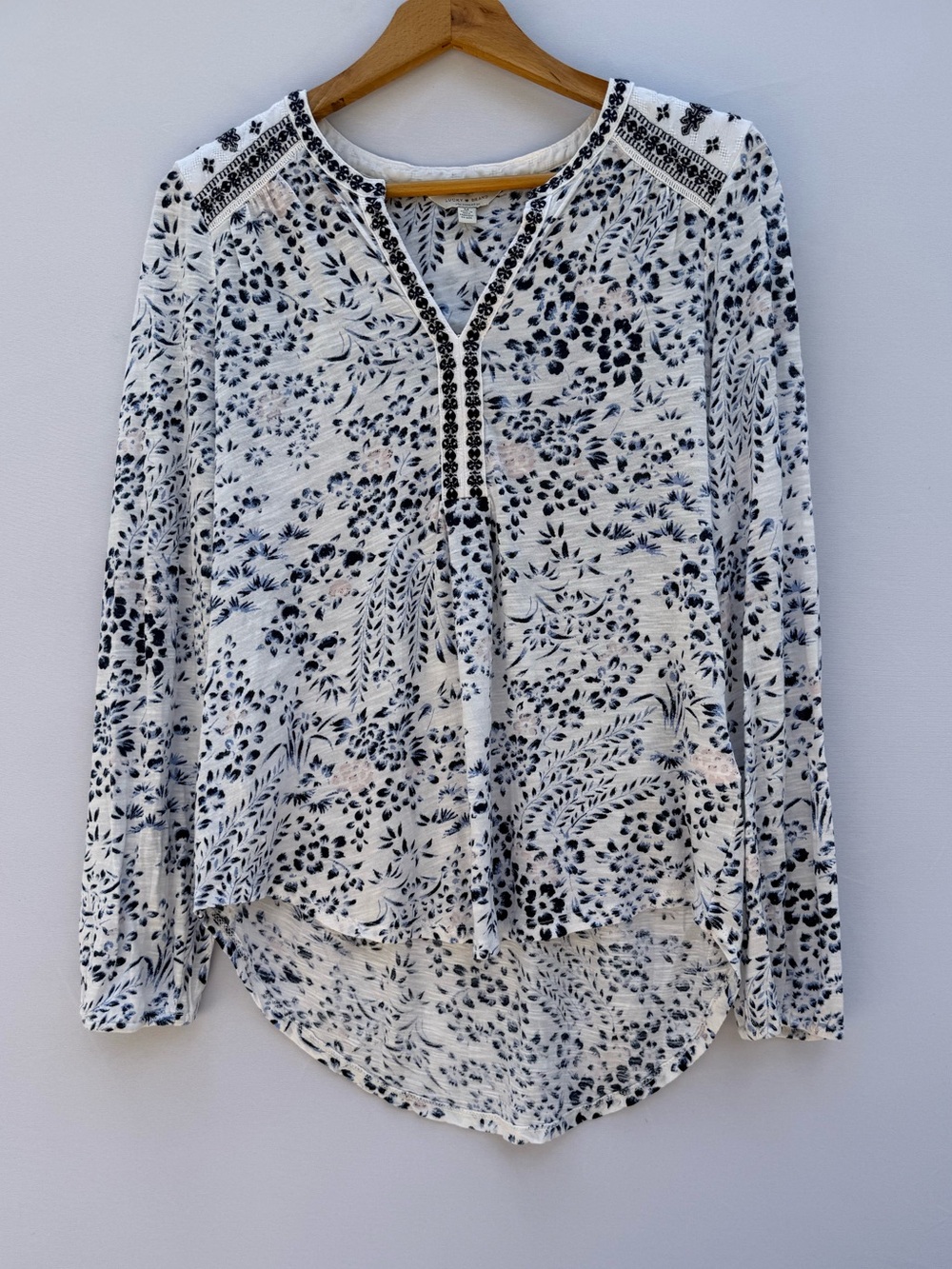 Lucky Brand Boho Floral Tunic, Embroidered Split Neck Peasant Top, Size M, NWOT